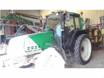 Farm tractor Valtra 6250: picture 1