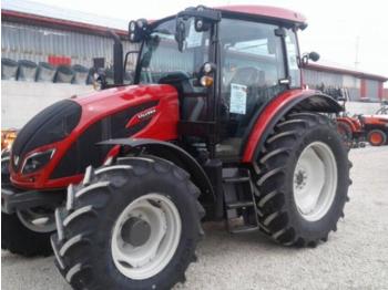 Farm tractor Valtra A104 H4: picture 1