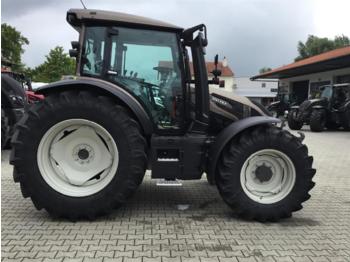 New Farm tractor Valtra G 135 A 1B9: picture 1