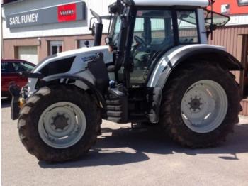 Farm tractor Valtra N123D: picture 1