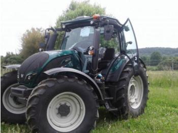 Farm tractor Valtra N134 Aktiv Rüfa mit Forstkabine: picture 1