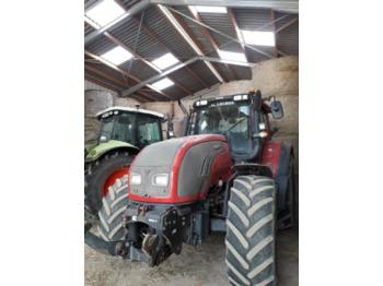 Farm tractor Valtra t 152 v: picture 1