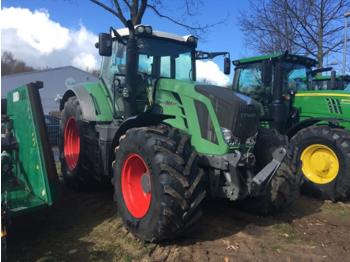 Wheel tractor Fendt 824 Vario