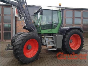 Wheel tractor Fendt Xylon 522