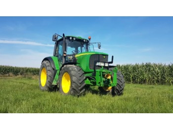 Wheel tractor JOHN DEERE 6820