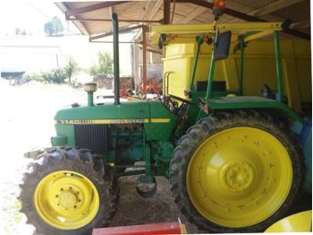Wheel tractor John Deere 1140