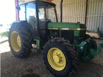 Wheel tractor John Deere 2850