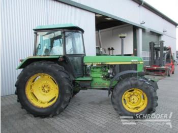 Wheel tractor John Deere 3050 A