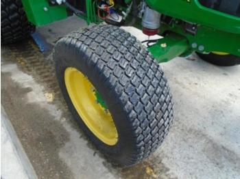 Wheel tractor John Deere 4066R