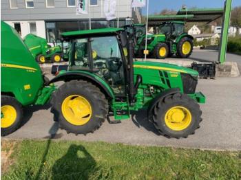 Wheel tractor John Deere 5075M**