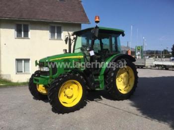 Wheel tractor John Deere 5720 se