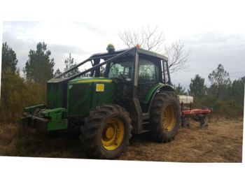 Wheel tractor John Deere 6175R