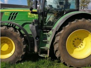 Wheel tractor John Deere 6215R