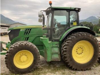 John Deere 6215r - wheel tractor