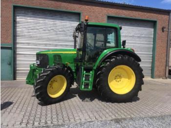 Wheel tractor John Deere 6320