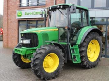 Wheel tractor John Deere 6320