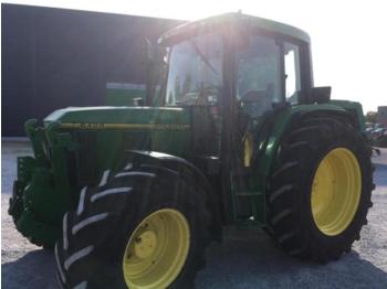 Wheel tractor John Deere 6400