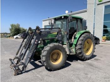 Wheel tractor John Deere 6420 S
