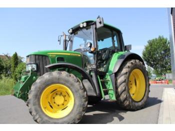 Wheel tractor John Deere 6430