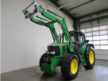 Wheel tractor John Deere 6520