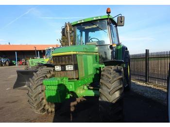 Wheel tractor John Deere 6600