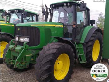 Wheel tractor John Deere 6820