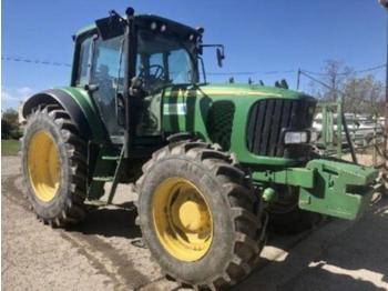 Wheel tractor John Deere 6820 AUTOPOWR