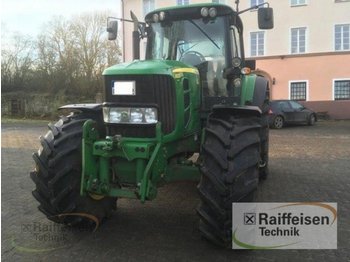 Wheel tractor John Deere 6830