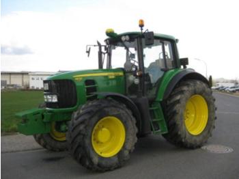 Wheel tractor John Deere 6830 Premium