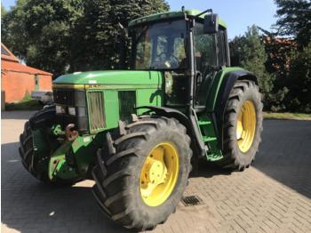 Wheel tractor John Deere 6900