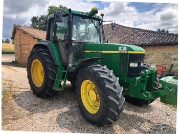 Wheel tractor John Deere 6910 S TLS