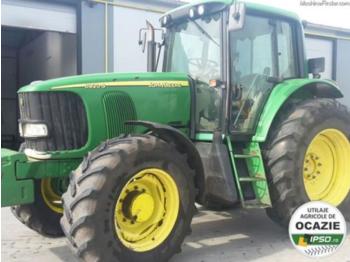 Wheel tractor John Deere 6920