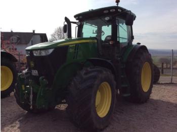 Wheel tractor John Deere 7230 R -