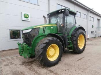 Wheel tractor John Deere 7280R