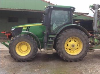 Wheel tractor John Deere 7310R