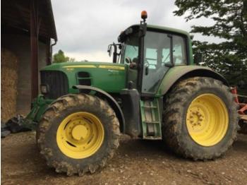 Wheel tractor John Deere 7430