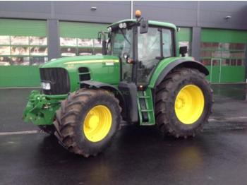 Wheel tractor John Deere 7430
