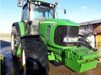 Wheel tractor John Deere 7430