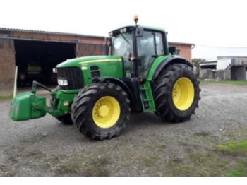 Wheel tractor John Deere 7530P