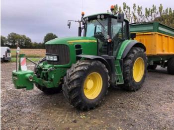 Wheel tractor John Deere 7530PREM