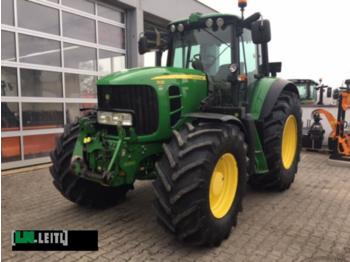 Wheel tractor John Deere 7530 Premium
