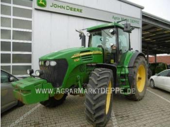 Wheel tractor John Deere 7720