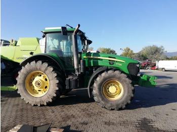 Wheel tractor John Deere 7730