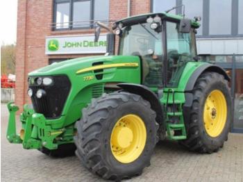 Wheel tractor John Deere 7730