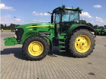 Wheel tractor John Deere 7730