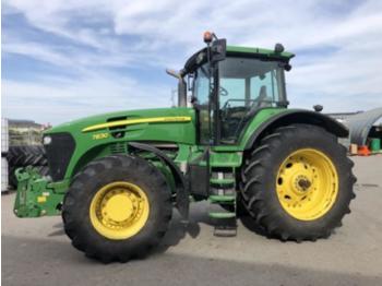 Wheel tractor John Deere 7830