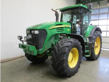 Wheel tractor John Deere 7920