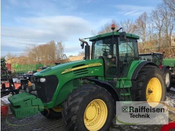 Wheel tractor John Deere 7920