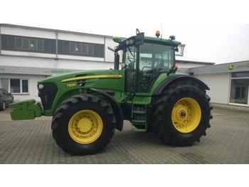 Wheel tractor John Deere 7930