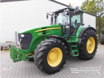 Wheel tractor John Deere 7930 AutoQuad